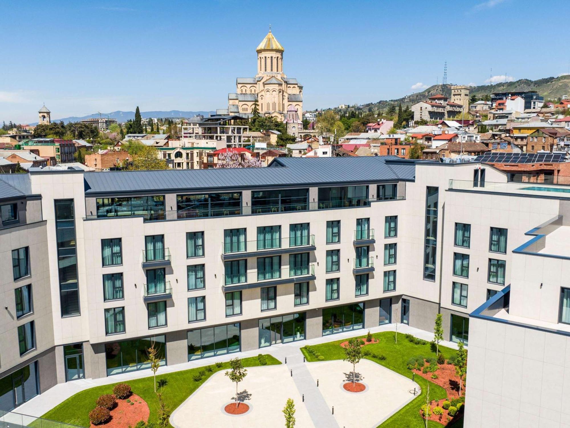 Novotel Tbilisi Center Exterior foto